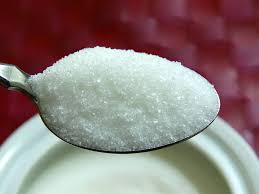 sugar on spoon sugar on spoon